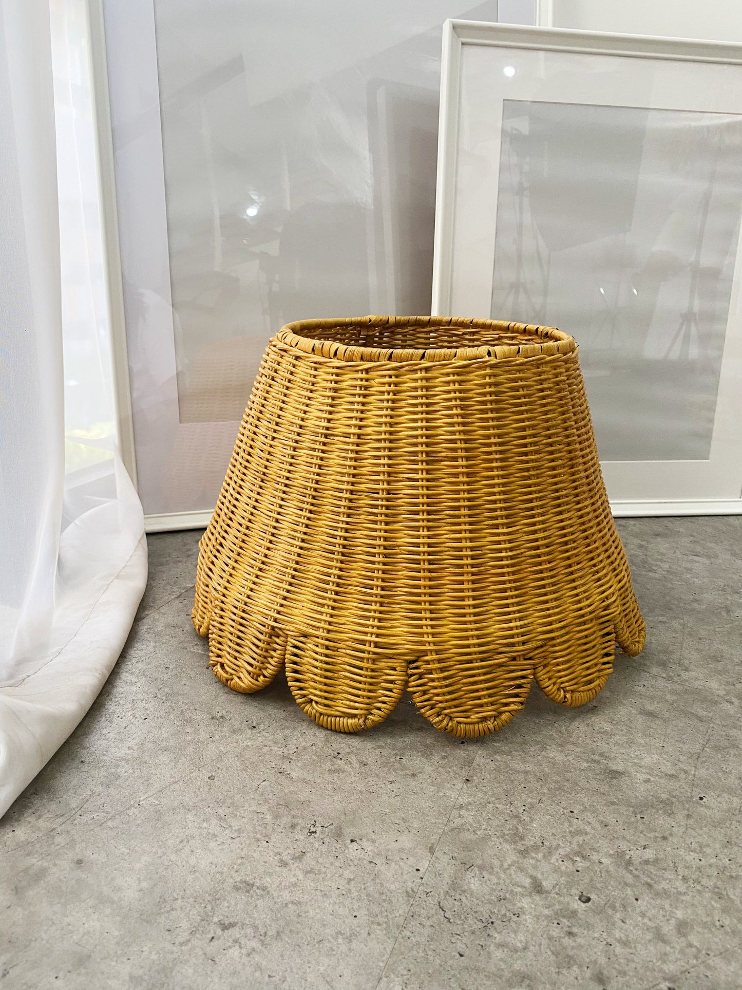 Rattan Scallops Lamp Shade