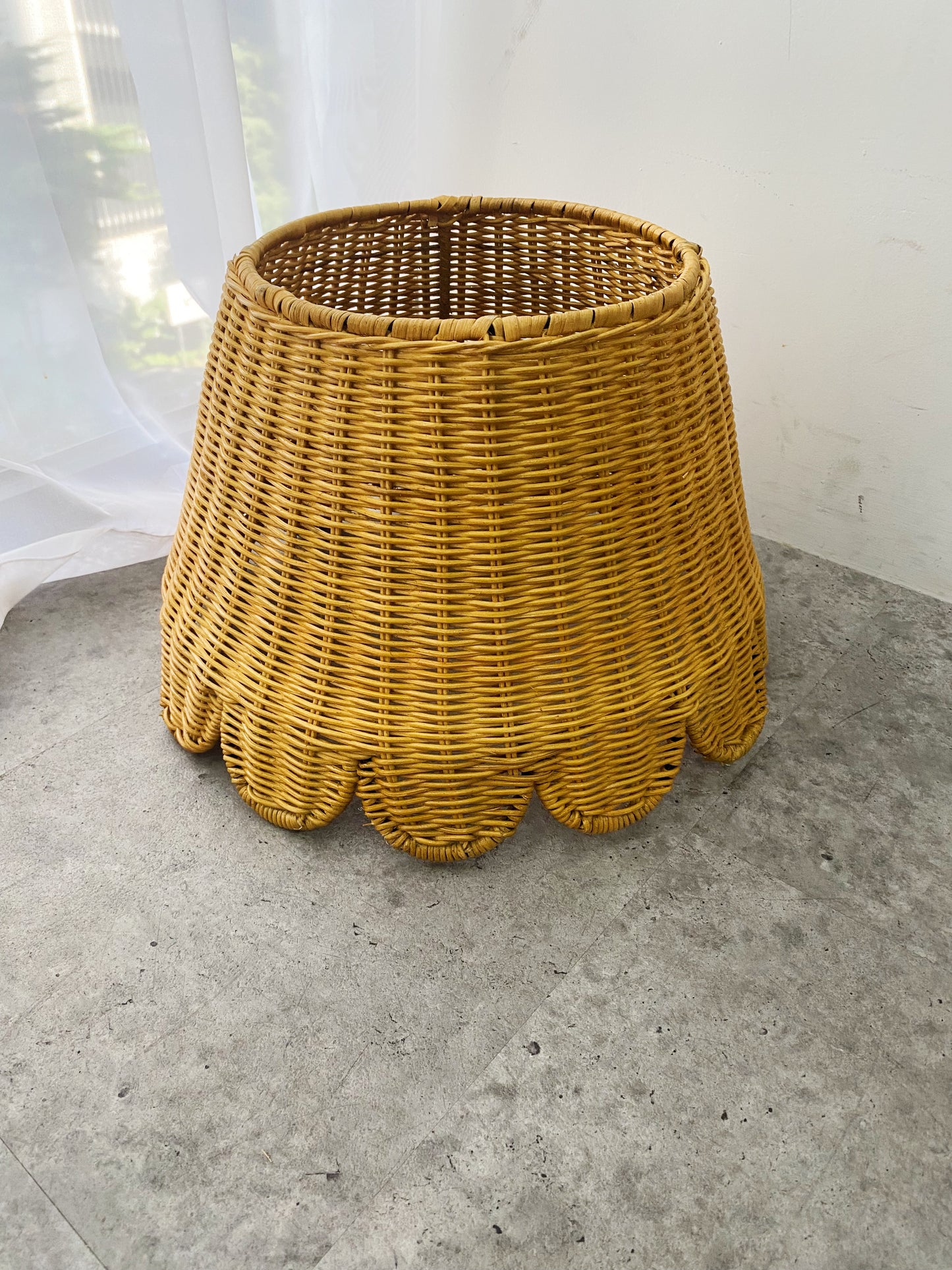 Rattan Scallops Lamp Shade