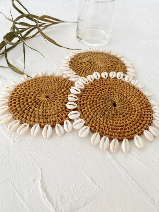 Set of Honey Rattan Shell Coaster