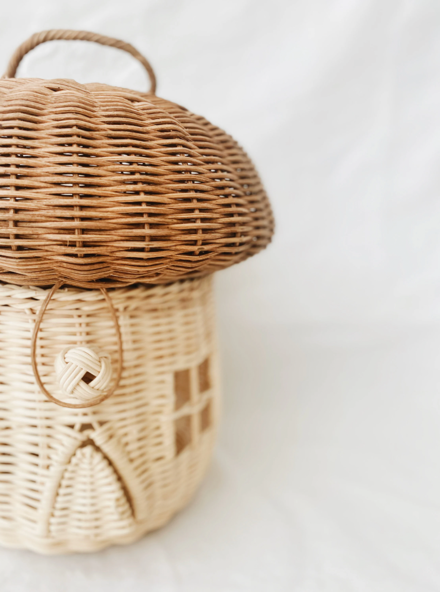 Mushroom Rattan House with Handle