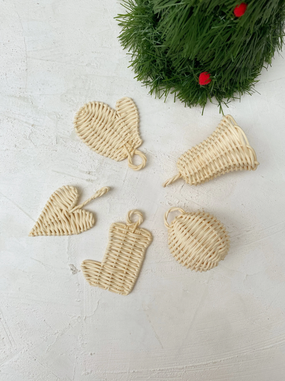 Set of 5 Rattan Xmas Hanging Charms Ornaments