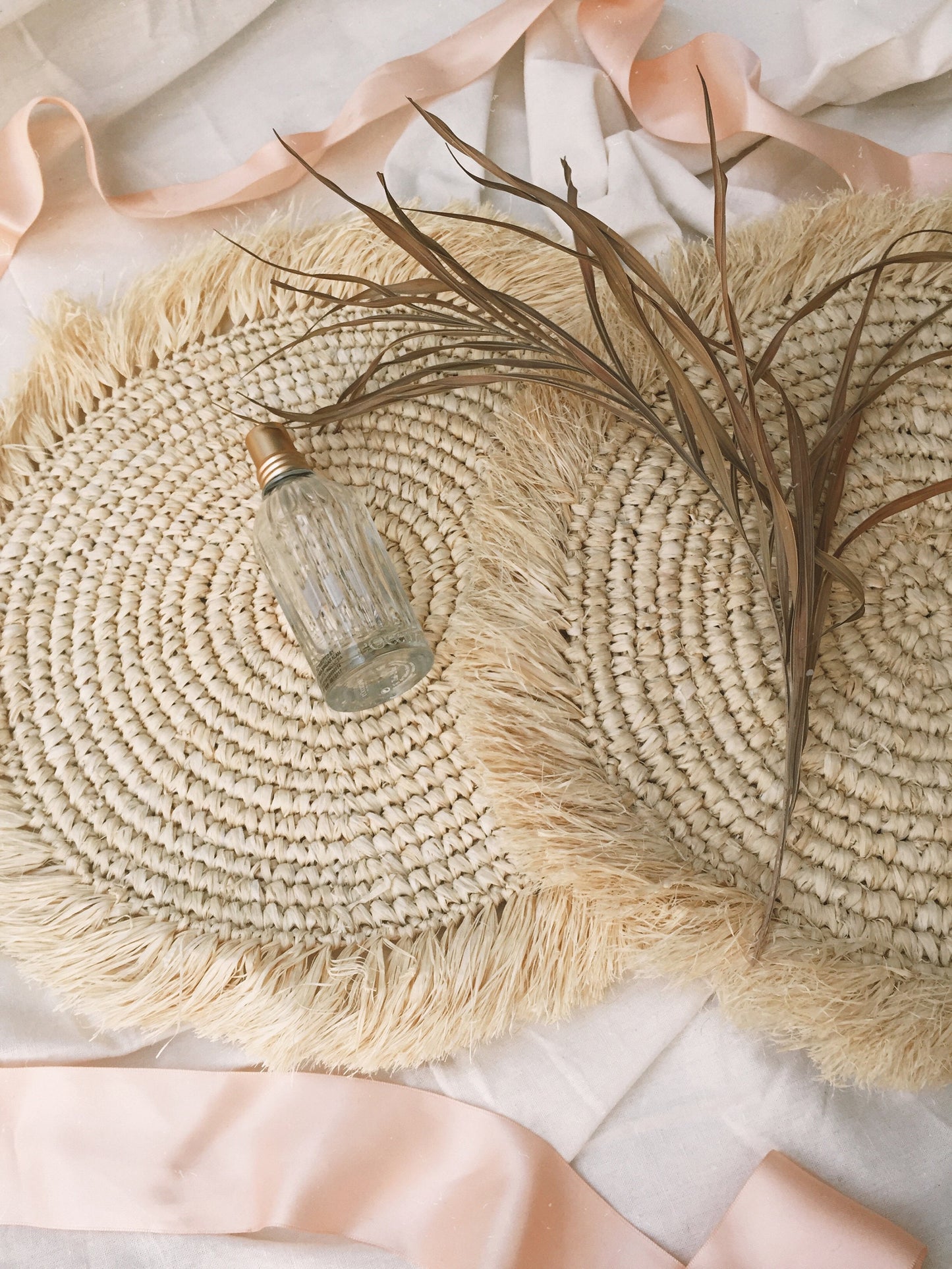 White Bleach Raffia Fringe Placemats