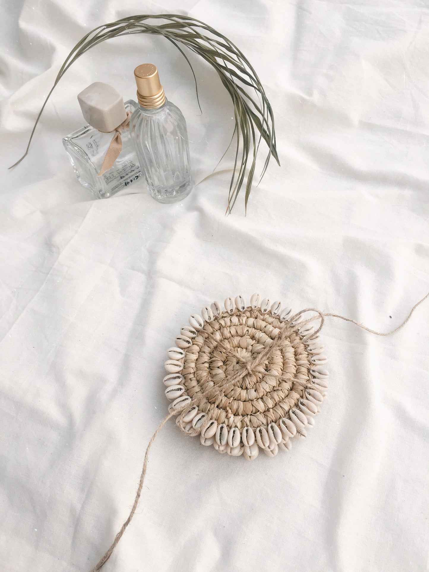 Set of Raffia Shell Coaster