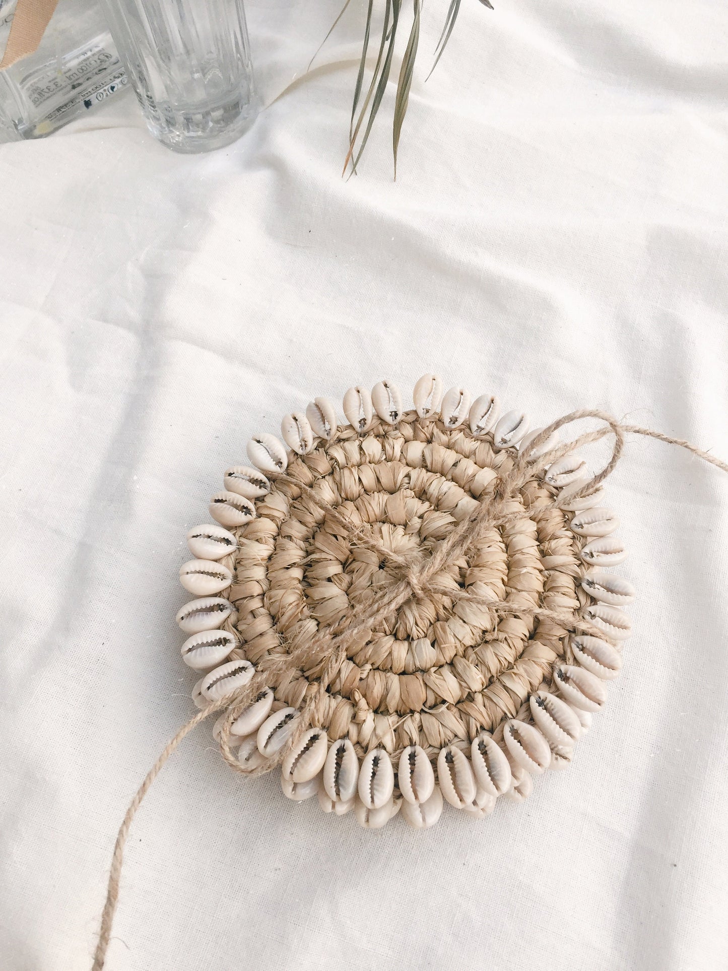 Set of Raffia Shell Coaster