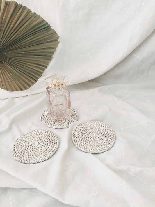 Set of Rattan White Coaster