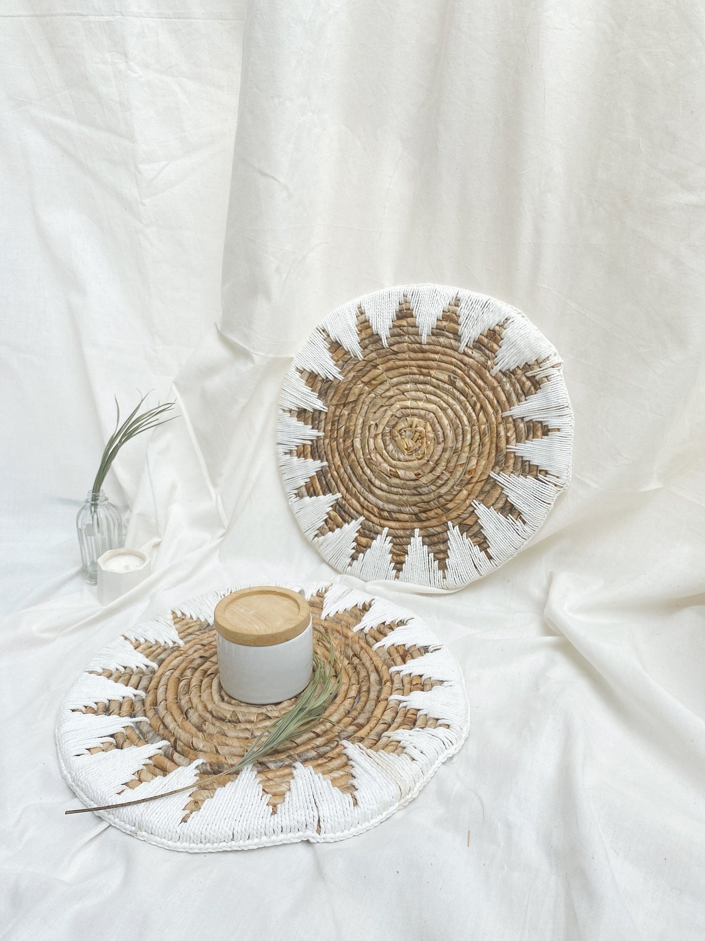 Celebes Banana Star Macrame Placemats