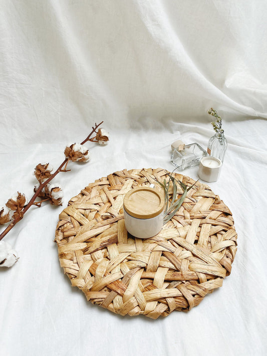 Messy Water Hyacinth Placemats