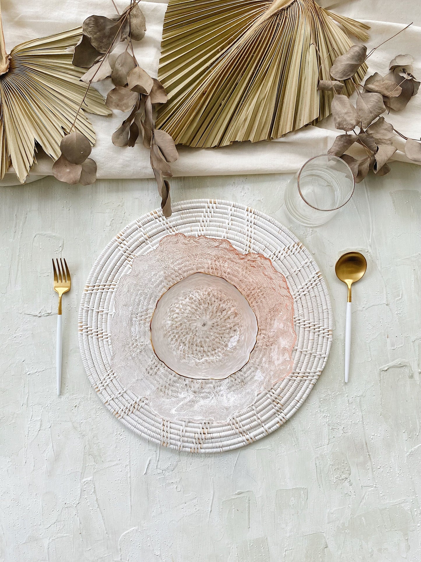 Star Round White Rattan Placemats