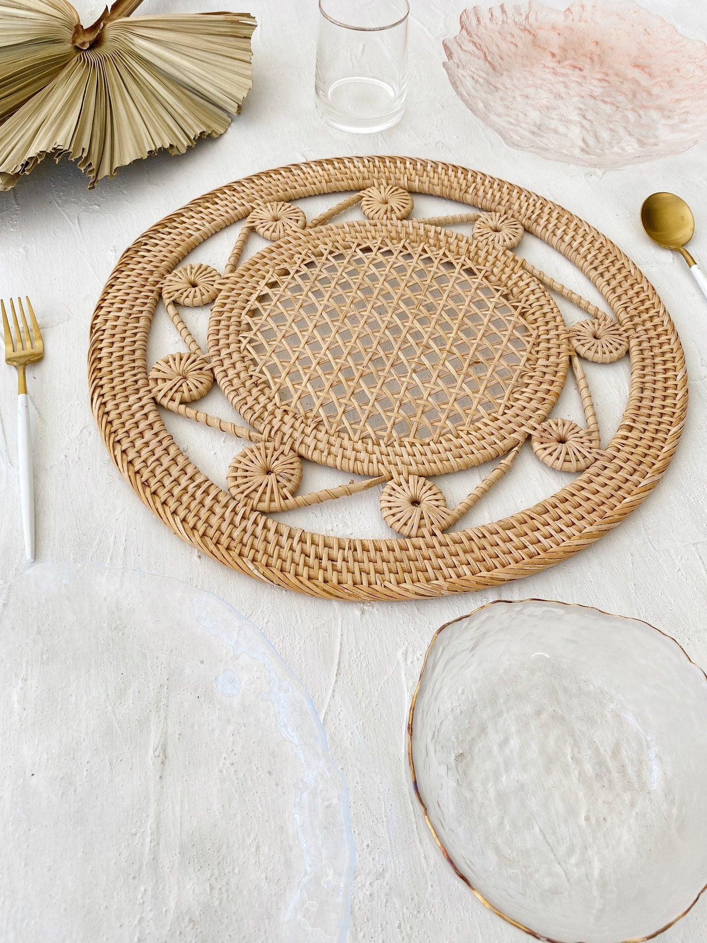 Flores Rattan Placemats