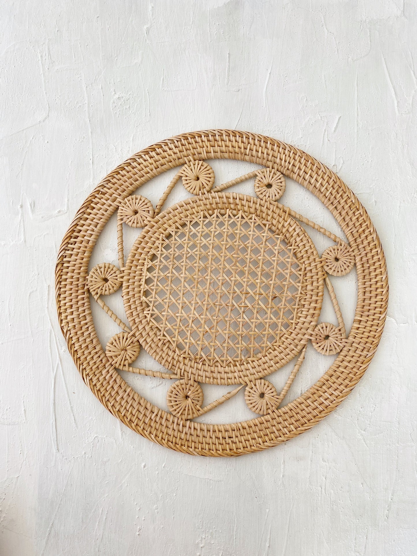 Flores Rattan Placemats