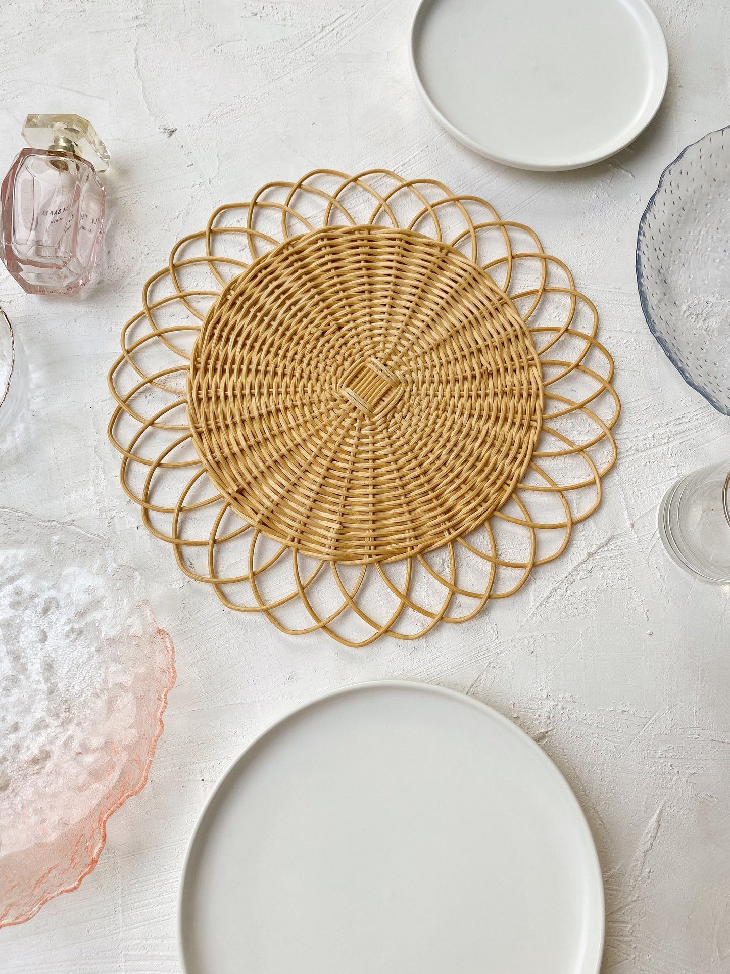 Mare Flower Rattan Placemats