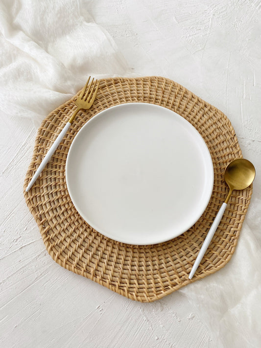 Meru Flower Rattan Placemats